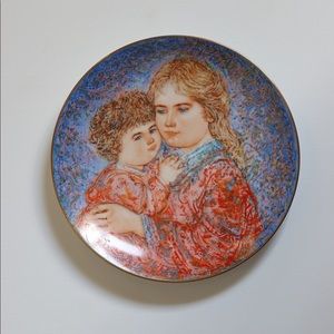 Edwin Knowles collection plate Mother’s Day gift